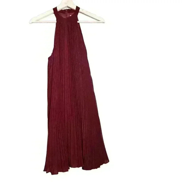 Keepsake CLARITY MINI DRESS Scarlet  Accordion Pleated Dress Sz XS - Picture 7 of 7